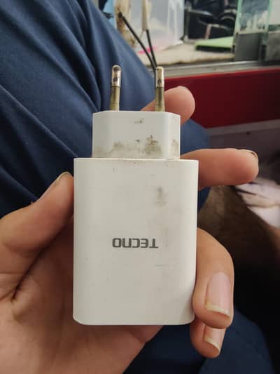 camon 20 original charger