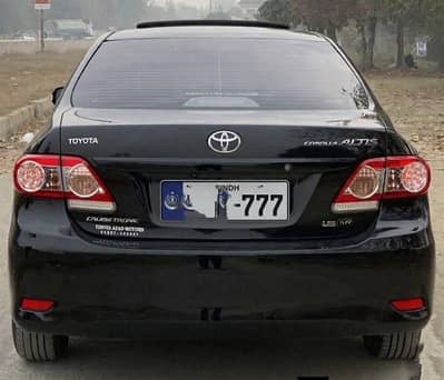 Toyota Corolla Altis SR 2013