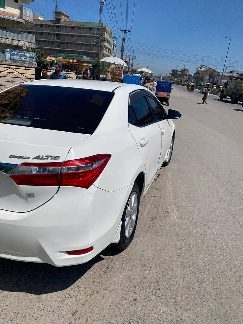Altis 1.6 3
