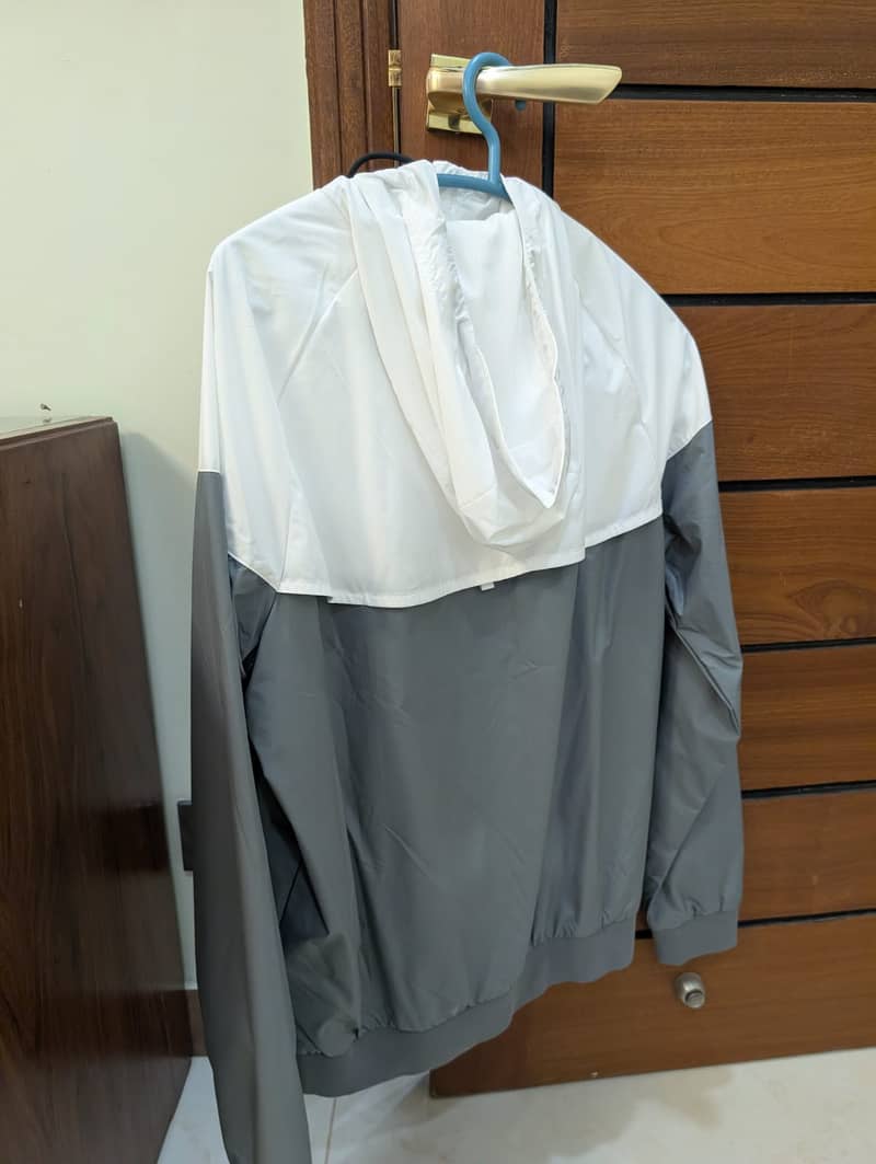 Nike Running/Rain/WInd Jacket 1