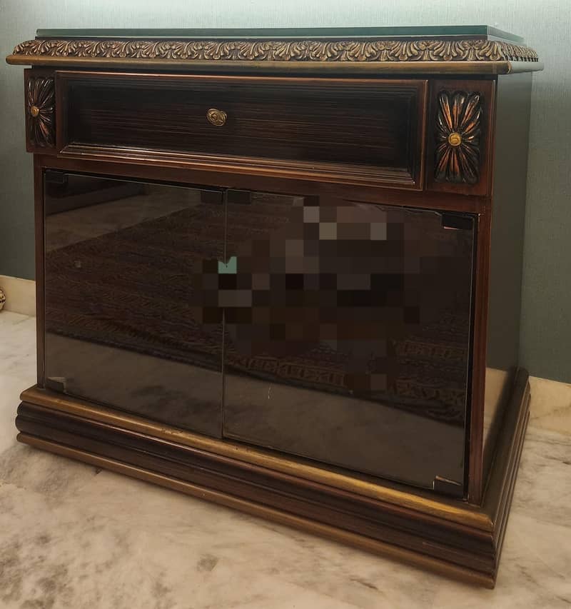 TV console table 1