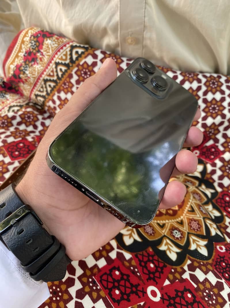 IPHONE 13 PRO 2