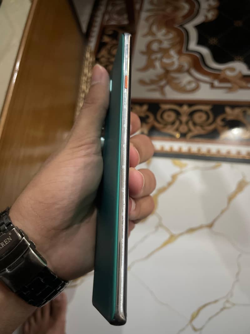 Techno camon 40 pro 3