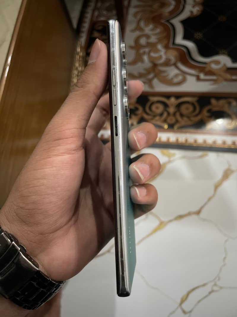 Techno camon 40 pro 5