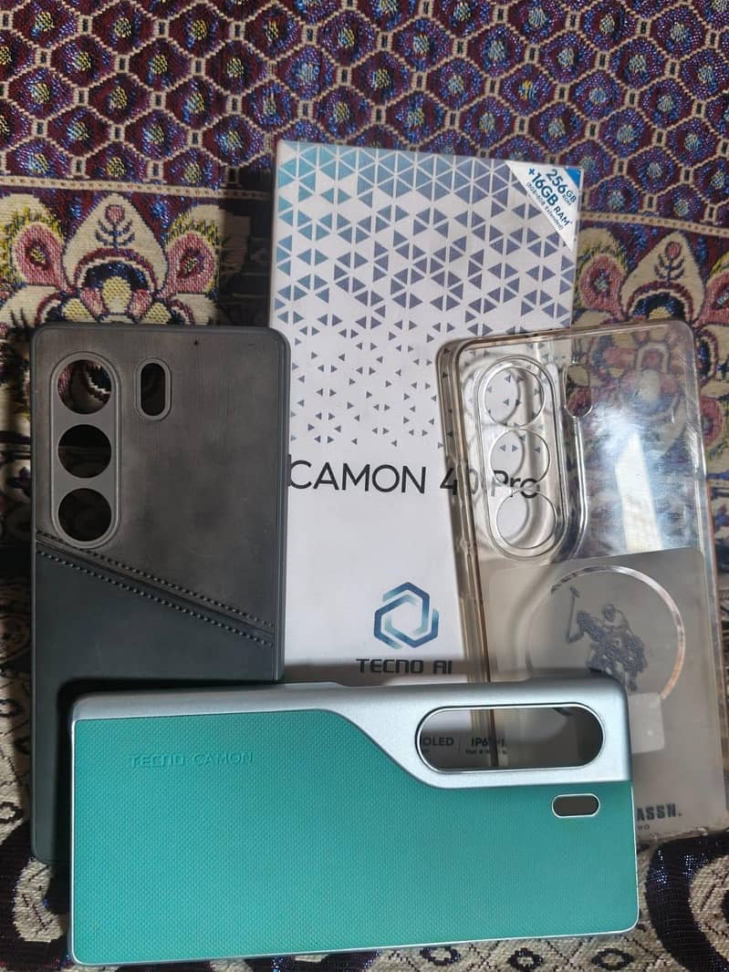 Techno Camon 40 Pro 4