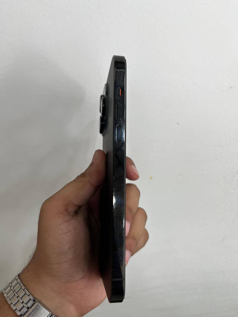 iphone 14 pro max 1