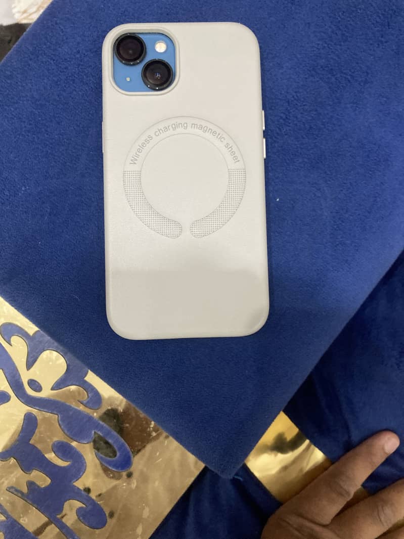 iPhone 13 1