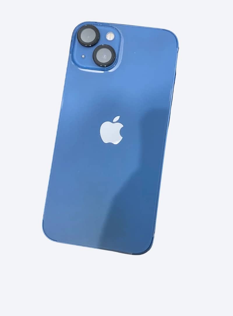 iPhone 13 4