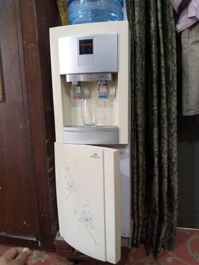 Water Dispenser (Hot & Cold) Electric Water Dispenser with Cooling Sy