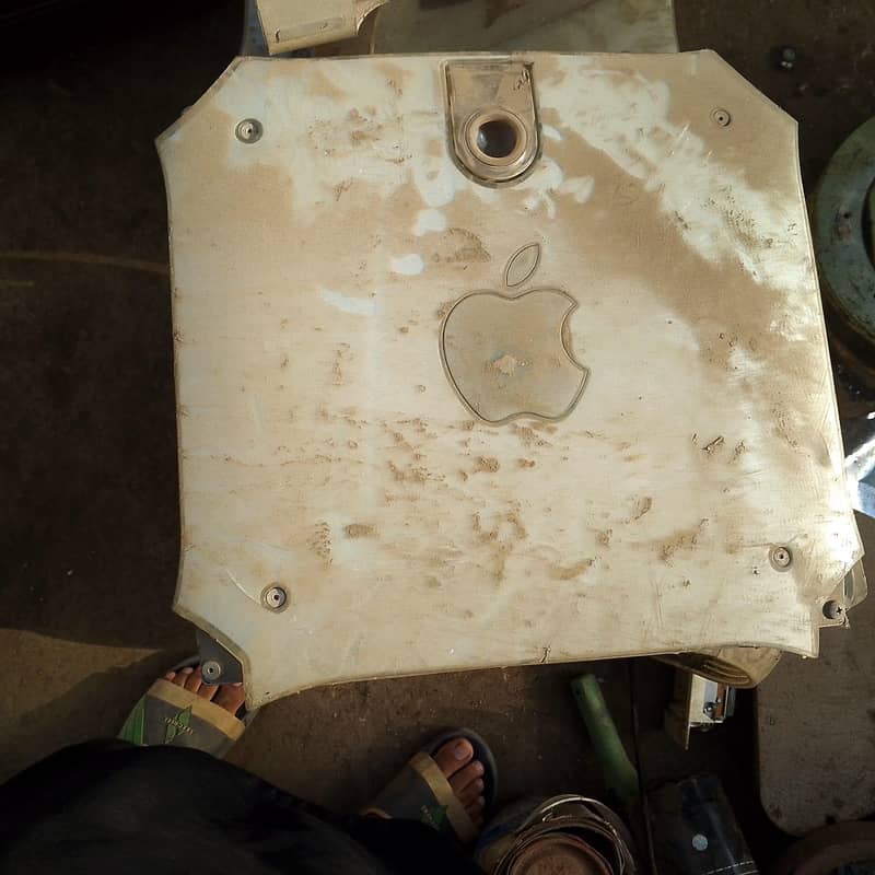 old Apple CPU 0