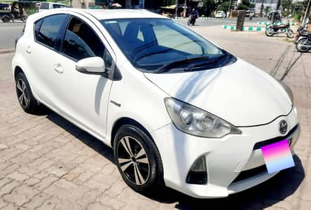 TOYOTA AQUA S 2014 4 GRADE
