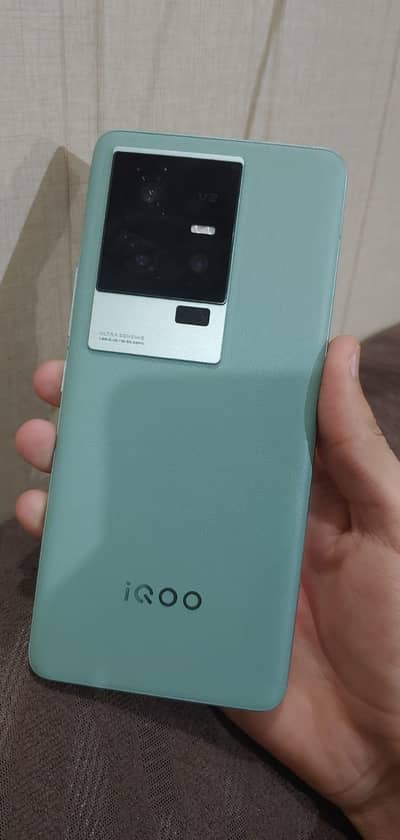 Vivo Iqoo 11 5g 12/256