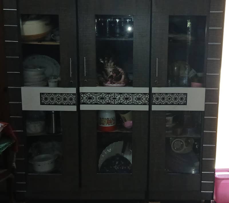 Bed set. . . . 3