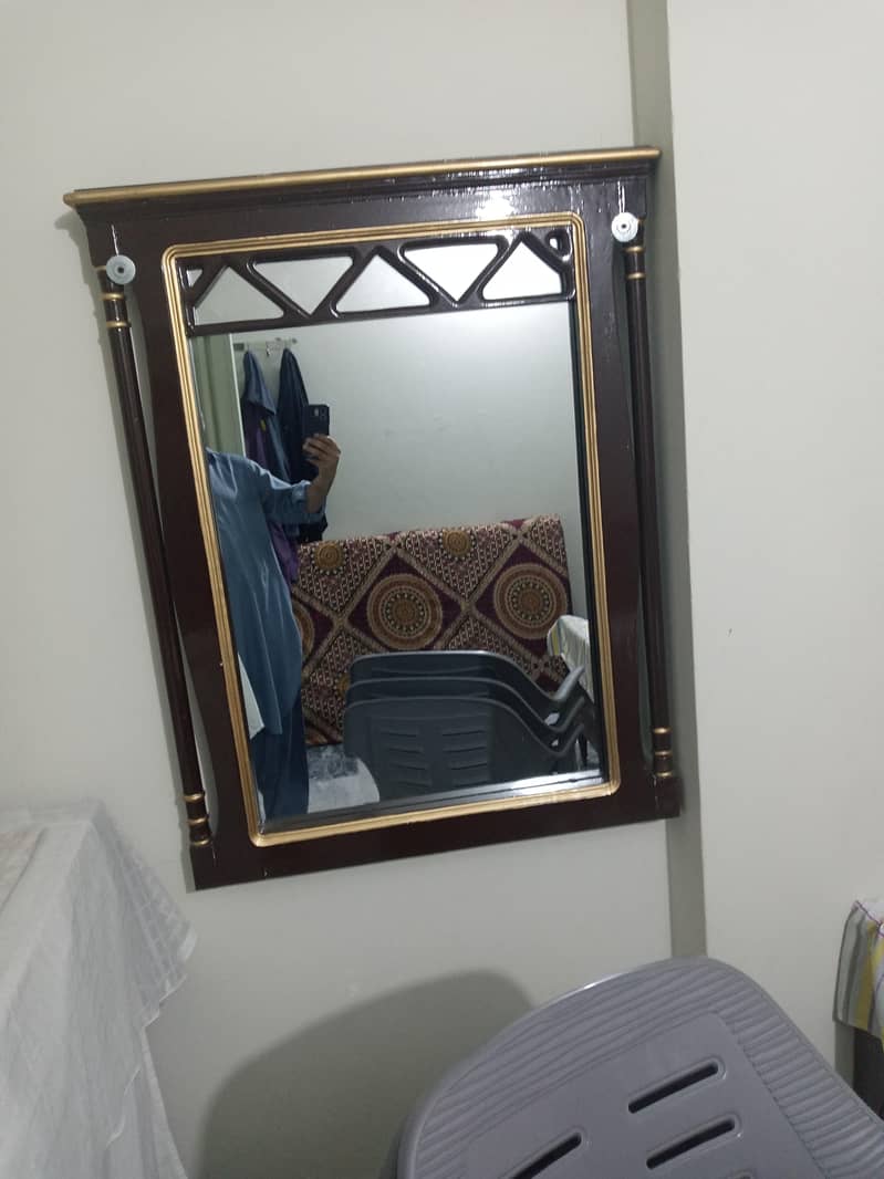 wall Mirror 0