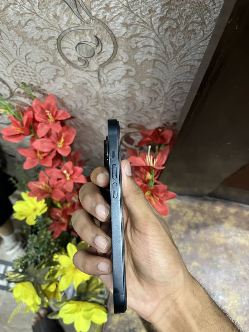 Iphone 14 2