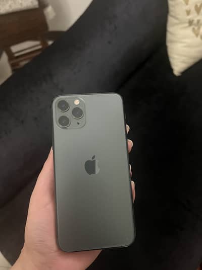 Apple iPhone 11 Pro 64GB - Excellent Condition