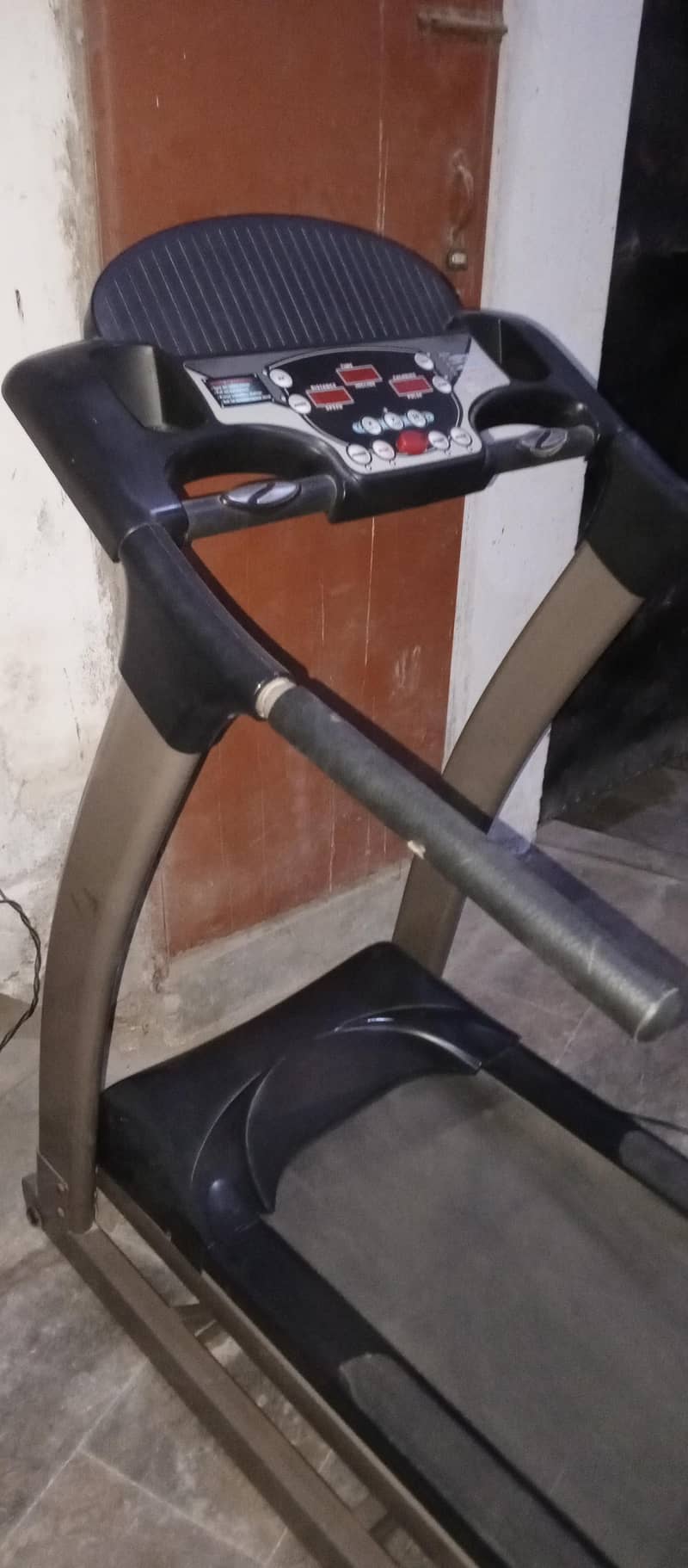 Performance Treadmill 10