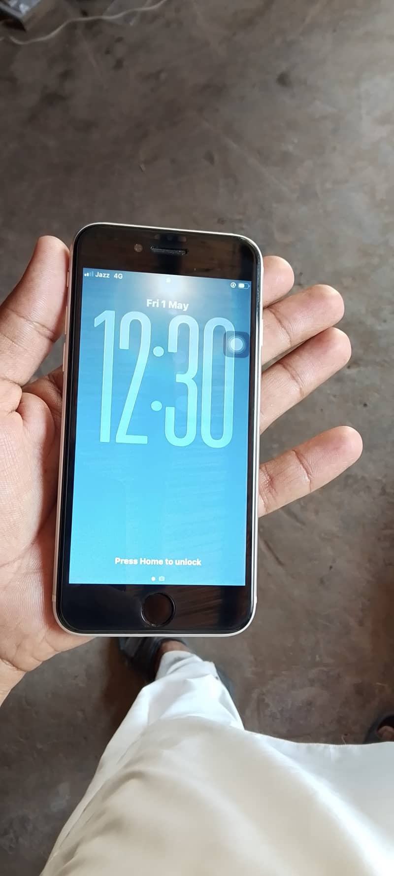 iPhone SE 2nd generation 2