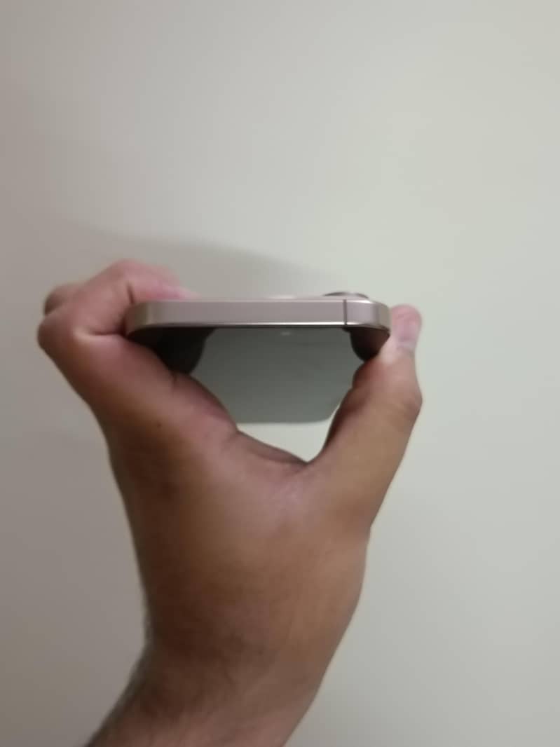 Iphone 16 Pro Max 3