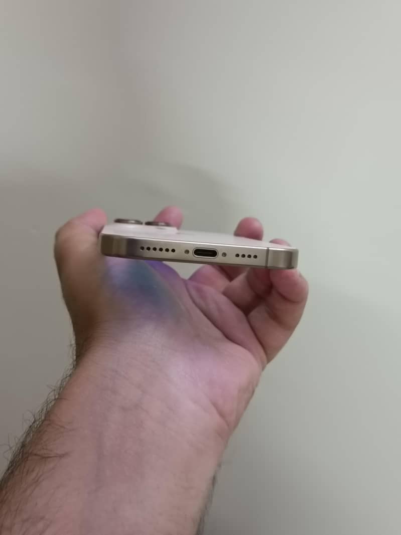 Iphone 16 Pro Max 5