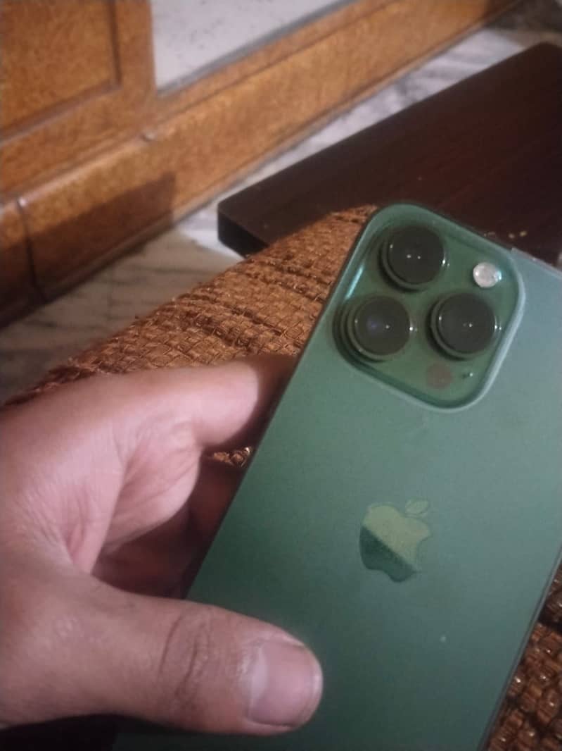 iPhone 13 Pro 3