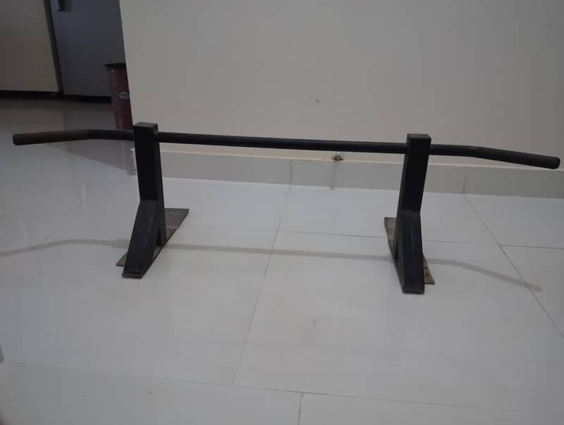 Multifunctional Wall Mounted Pull Up Bar 1