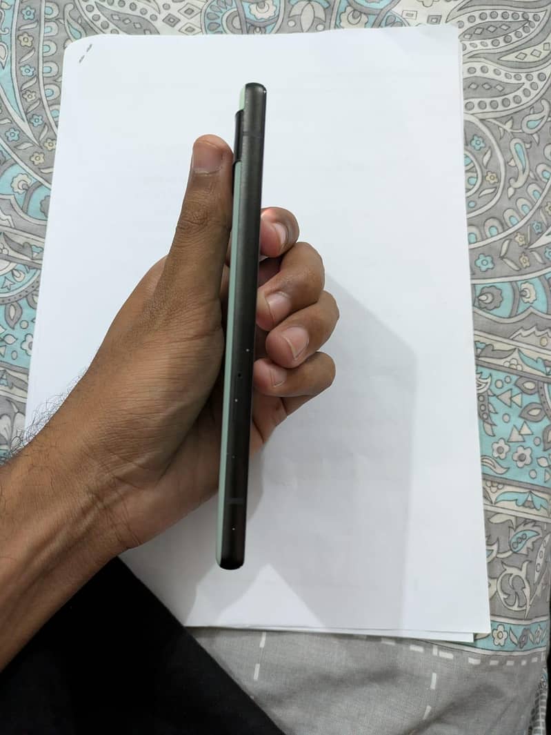 google pixel 6a 3