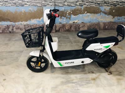 YJ Future Indus Scooty (White) - Low Price - Urgent Sale"