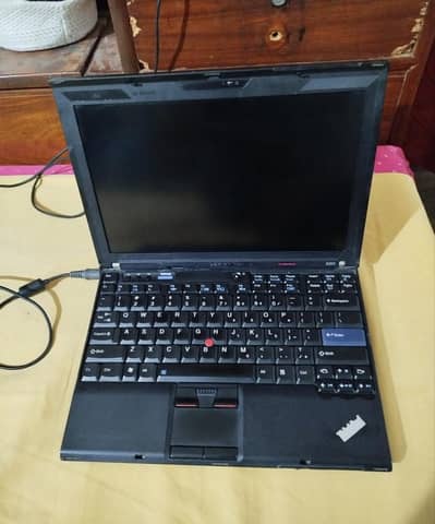 Lenovo x201 Intel Celeron