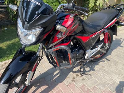 HONDA CB 150 F 2018  (0302-5328032)