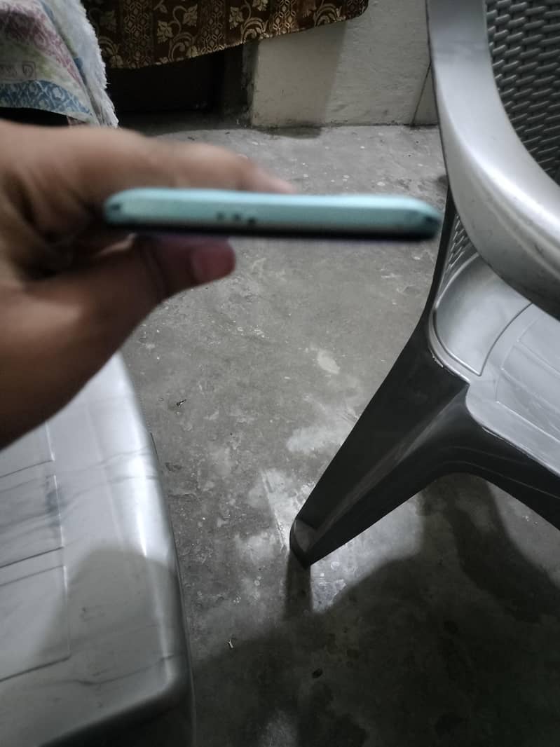 mobile complete name 4