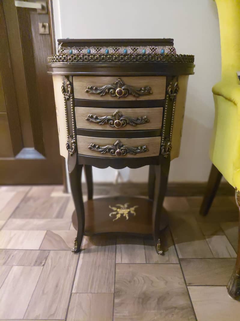 Side Tables Pair 0