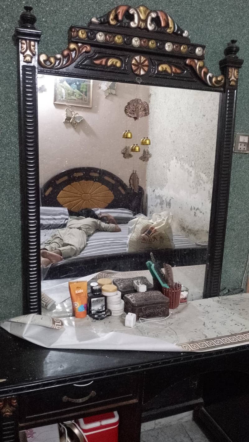 Dressing table 2