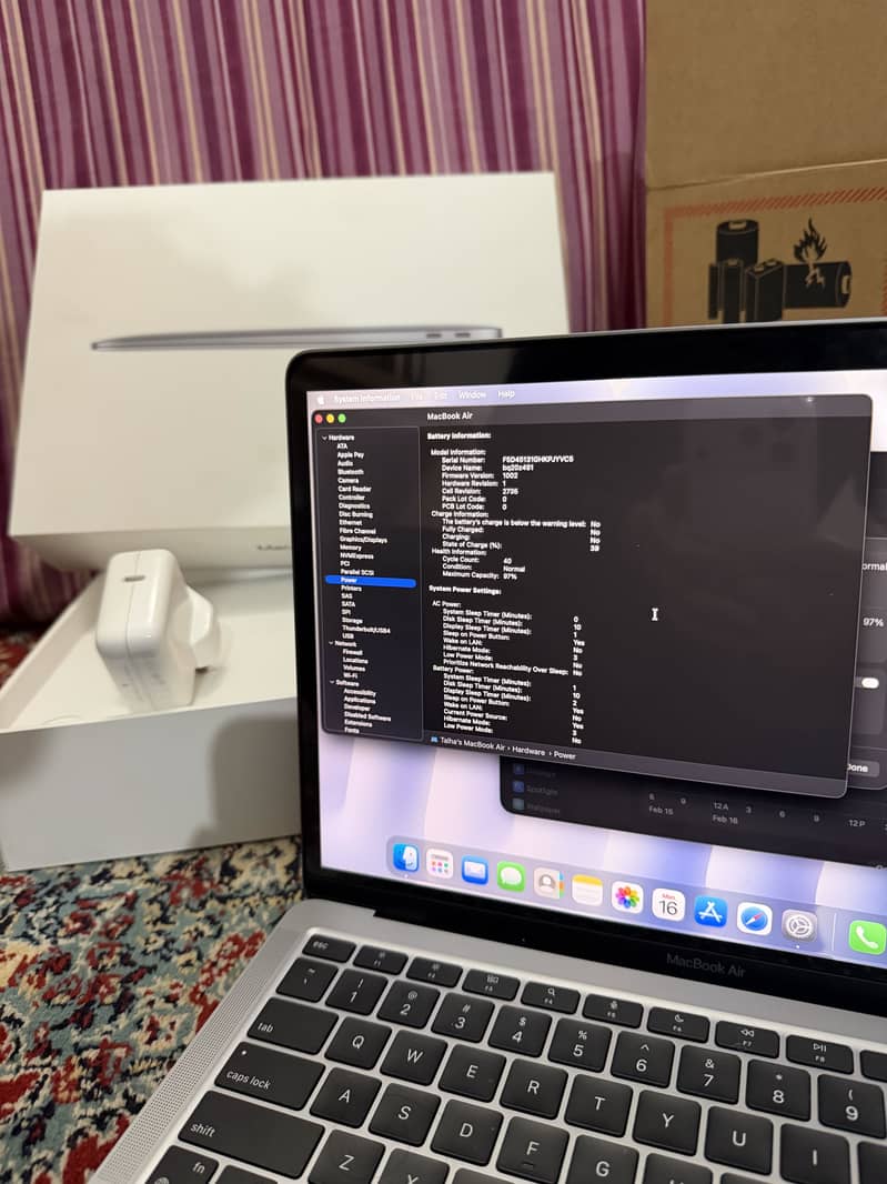 Macbook Air 19