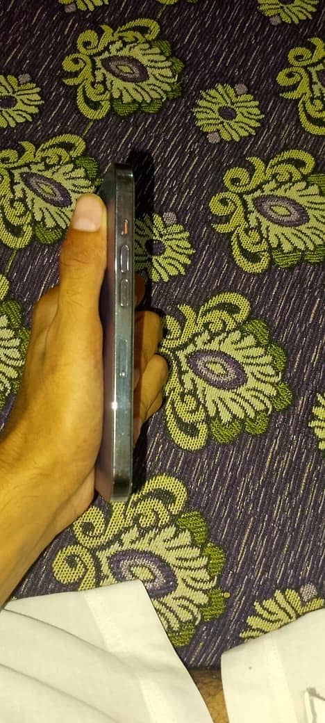 Iphone 14 pro 3