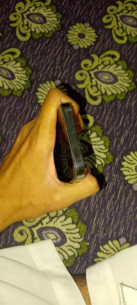 Iphone 14 pro 4