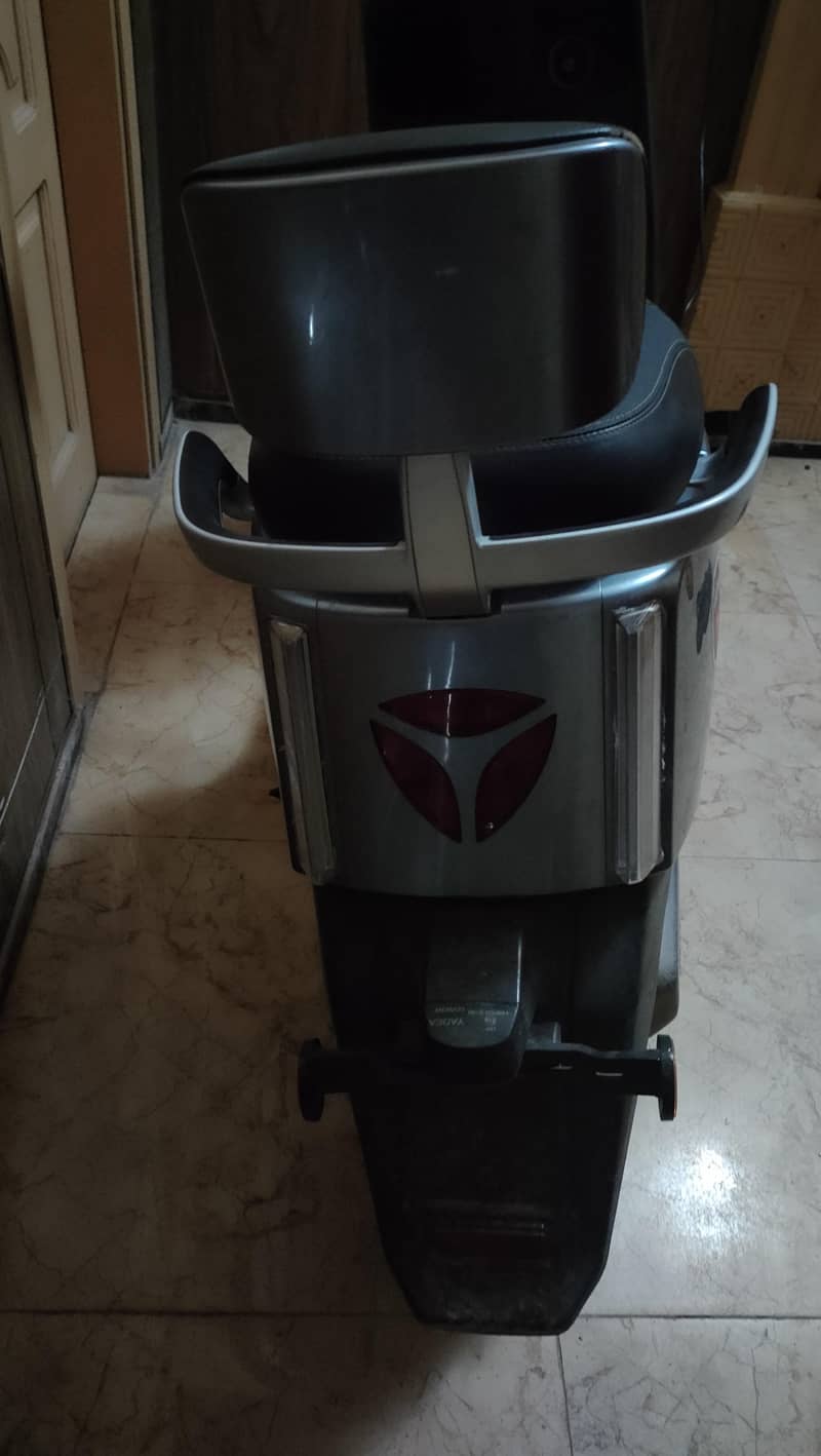 Metro E8S pro 1