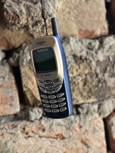 Old phone Samsung Nokia  urgent Sale 03114599603. WhatsApp etc