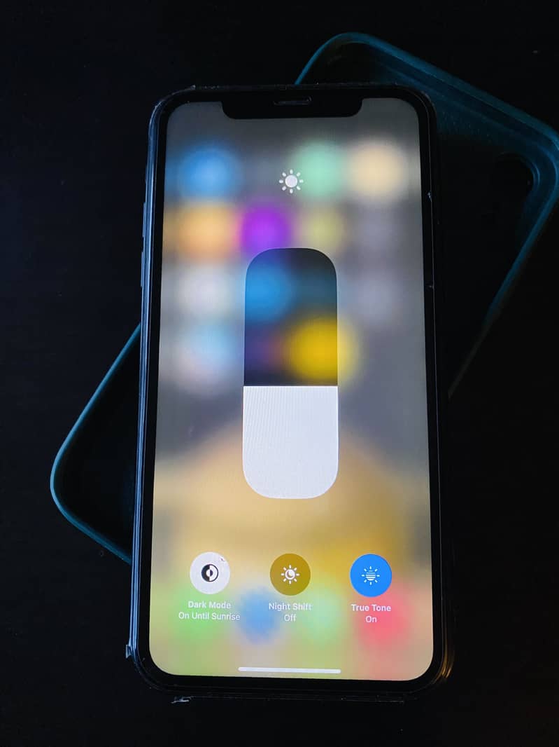 IPhone XR 6