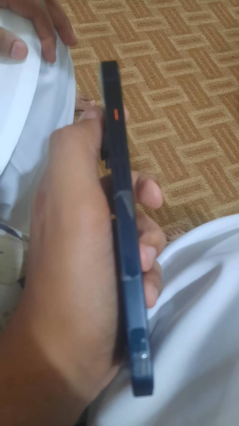 Iphone 14 simple 5