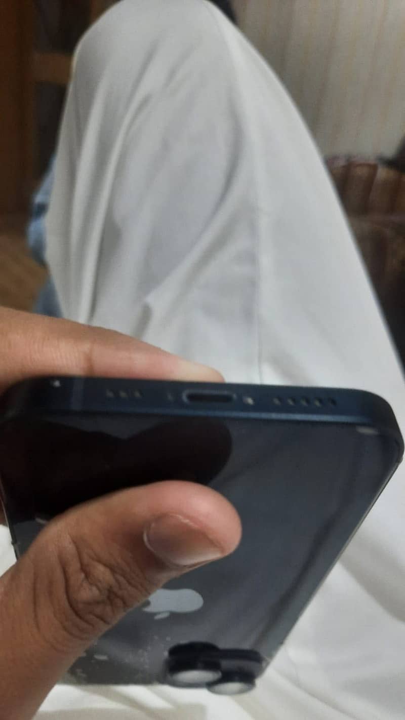 Iphone 14 simple 6