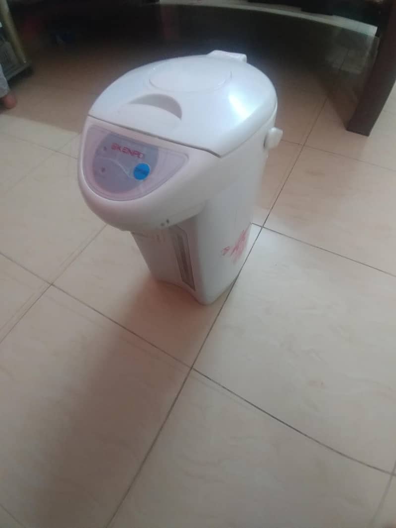 electric kettle 3