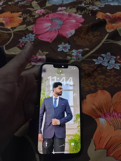 I phone 13 JV