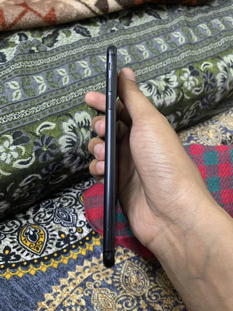 Iphone 7plus 128GB 5