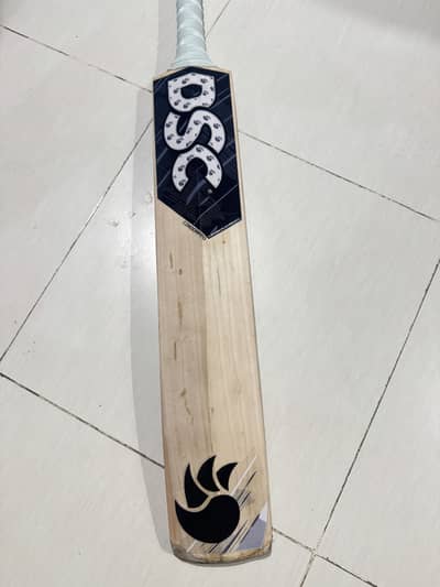 English willow 10+ grains cricket bat