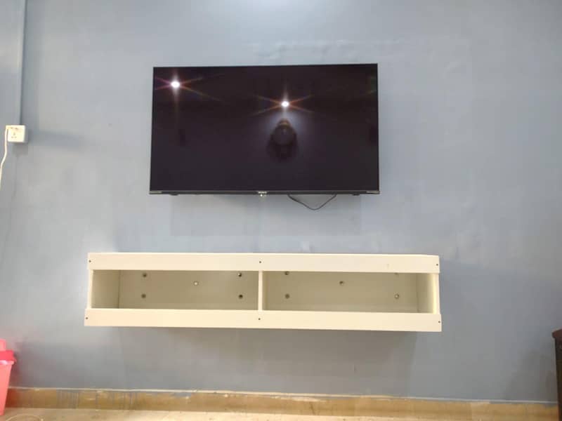 Cabinet 2