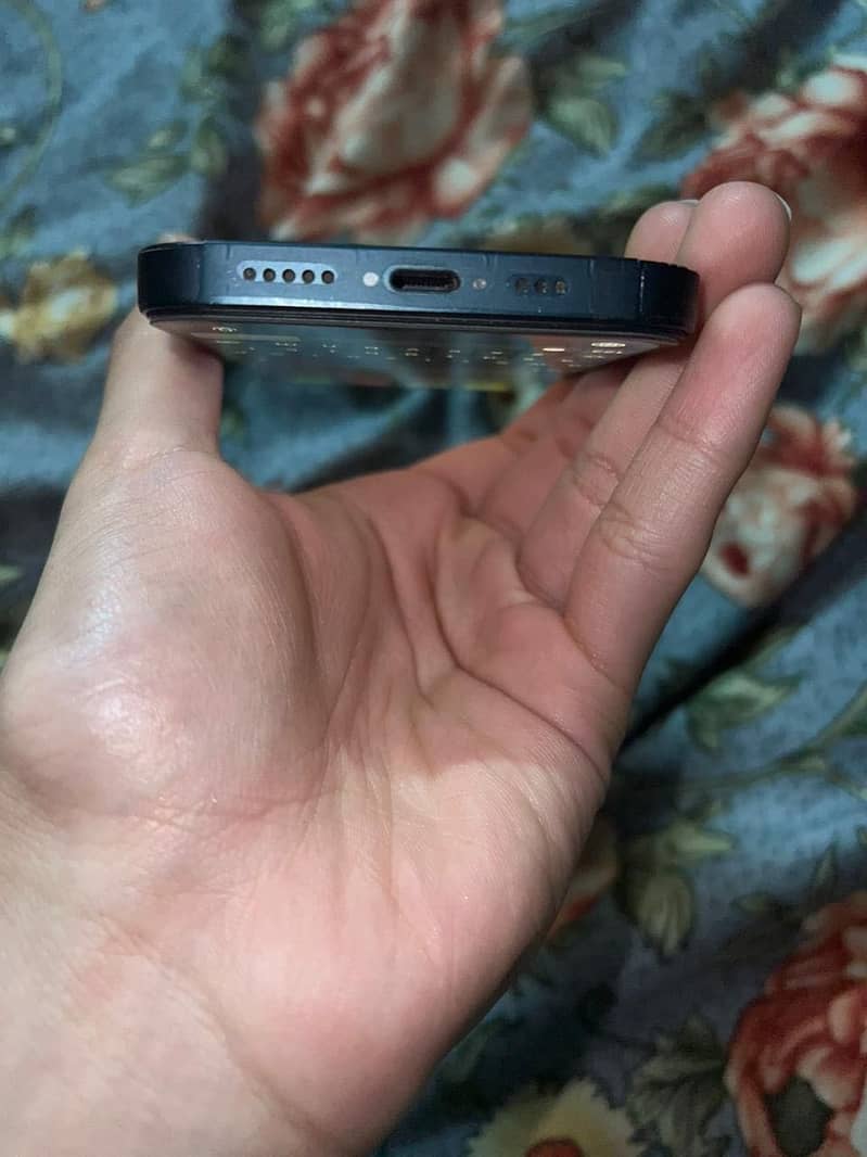Iphone 13 3