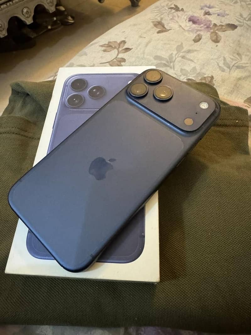 iPhone 17 pro Max 0