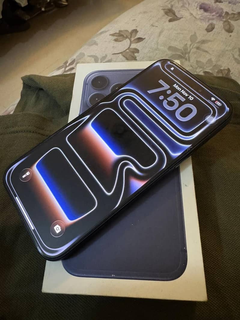 iPhone 17 pro Max 1