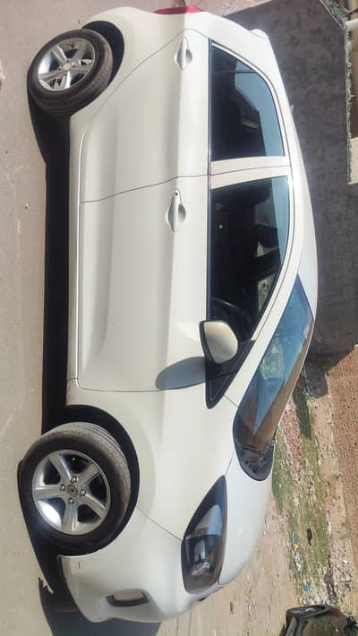 KIA Picanto Manual 2021 whit aloyrim total jeniun 74k milag
